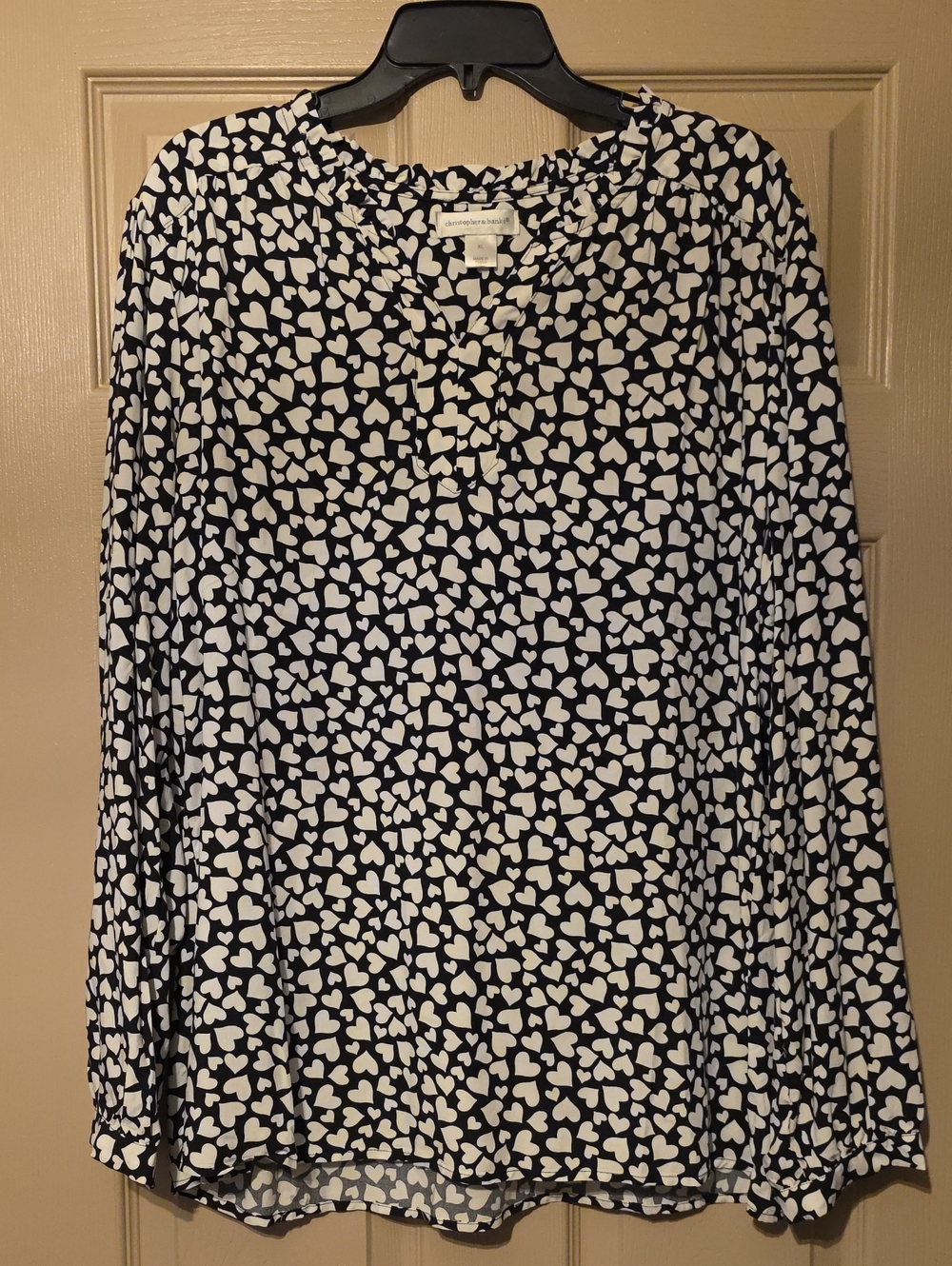 Women’s Black & White Heart-Print Long Sleeve Blouse